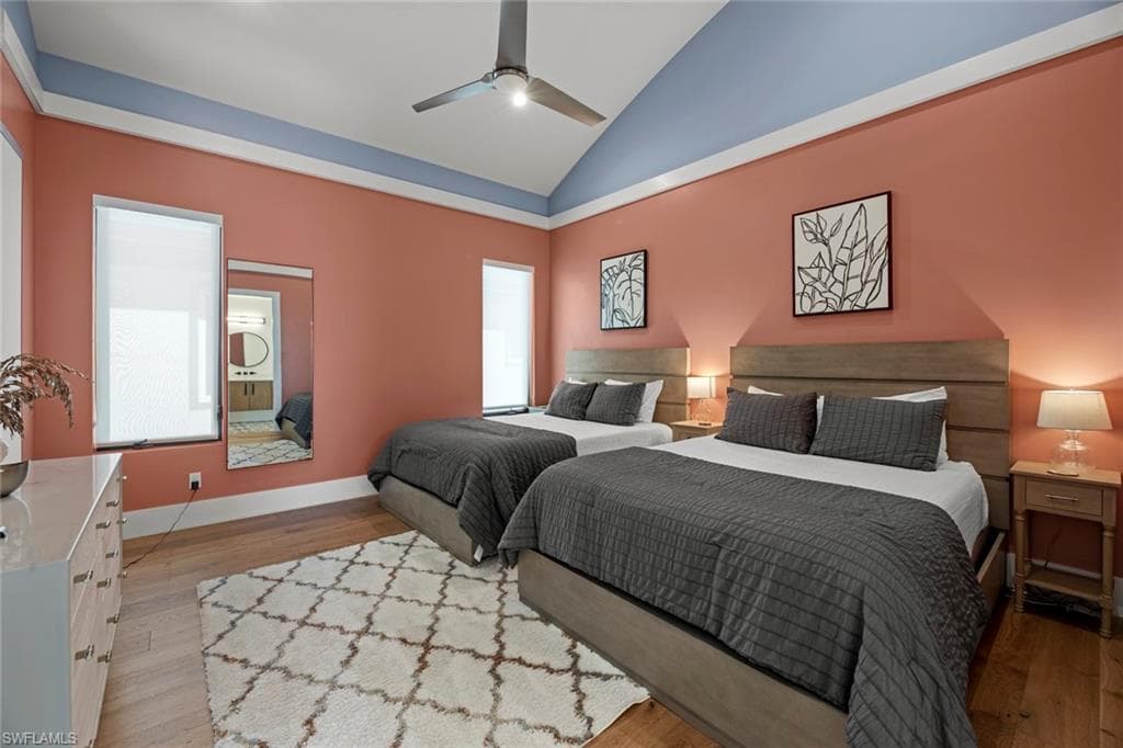 250 Crescent St, Fort Myers Beach, FL 33931-33