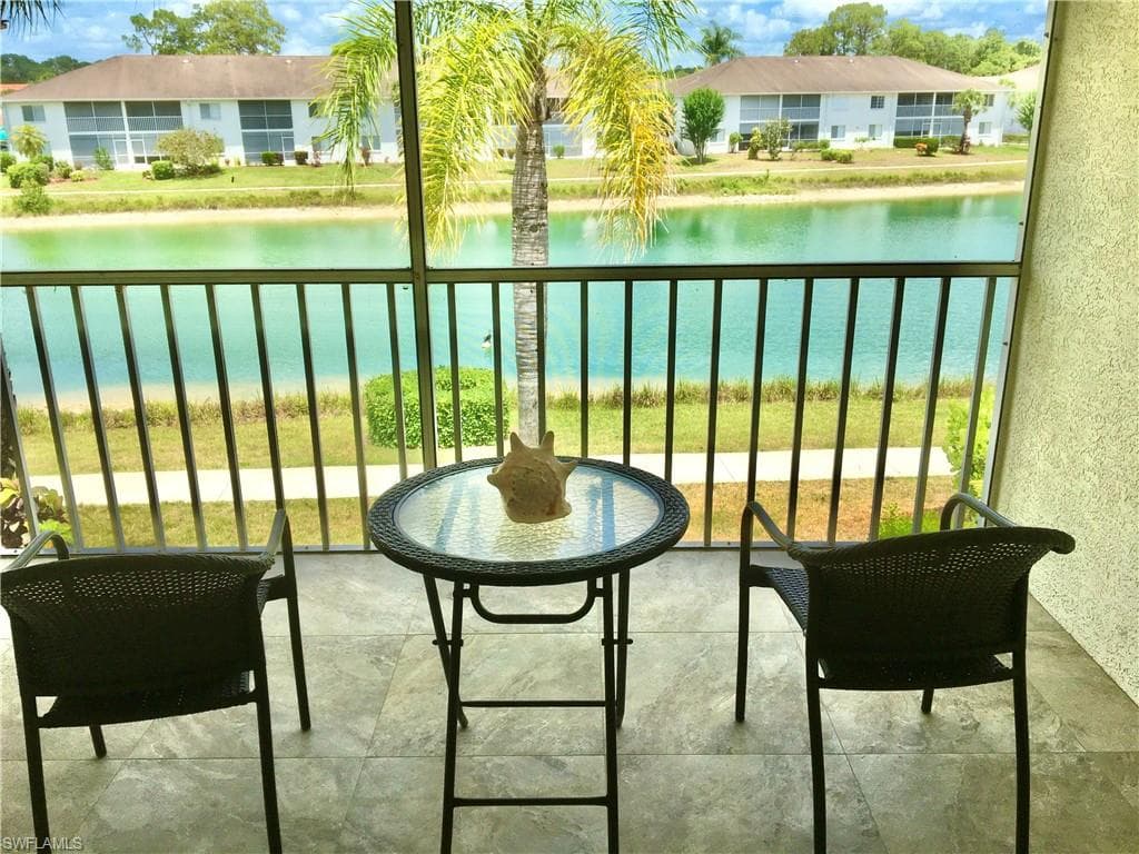 388 Belina Dr 10, Naples, FL 34104-1