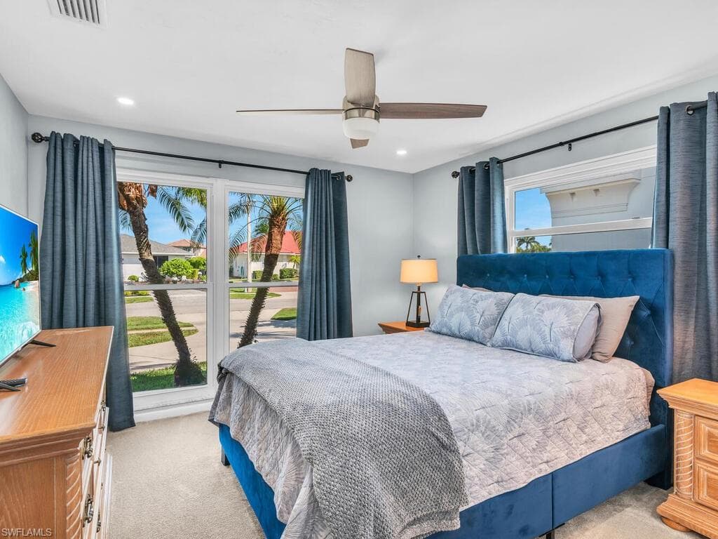 577 Tripoli Ct, Marco Island, FL 34145-24