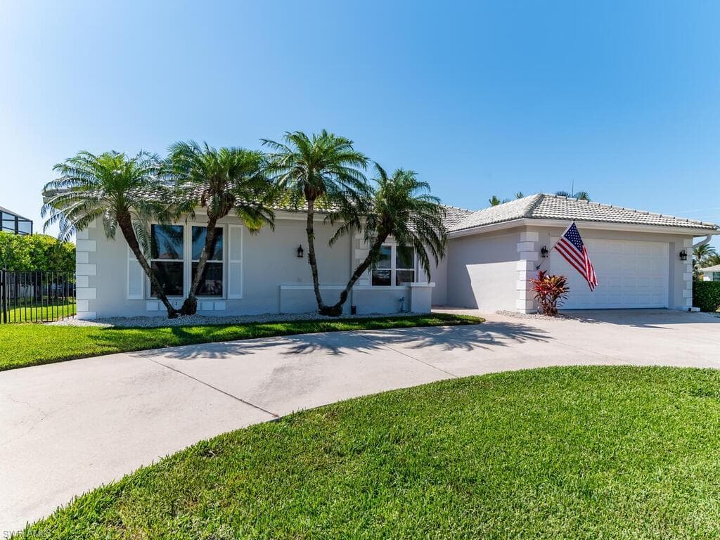 577 Tripoli Ct, Marco Island, FL 34145-31