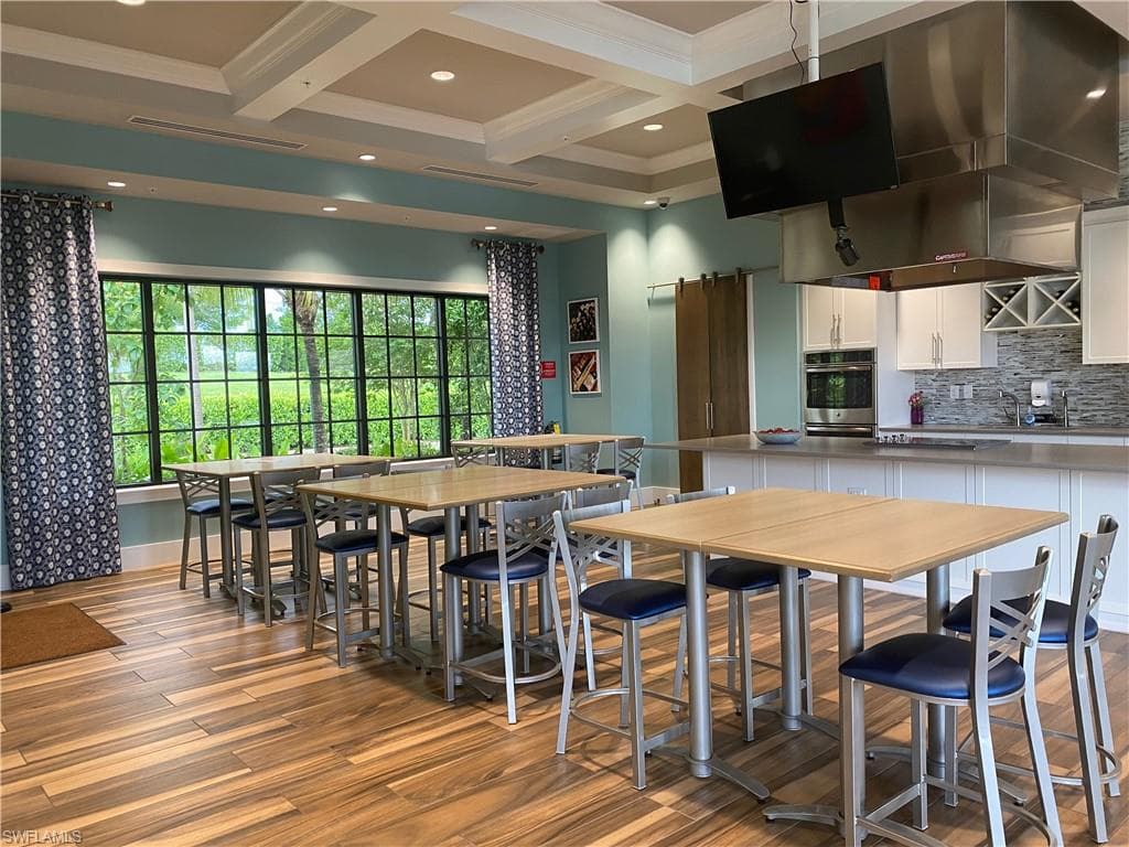 2361 Anguilla Dr 102, Naples, FL 34120-38