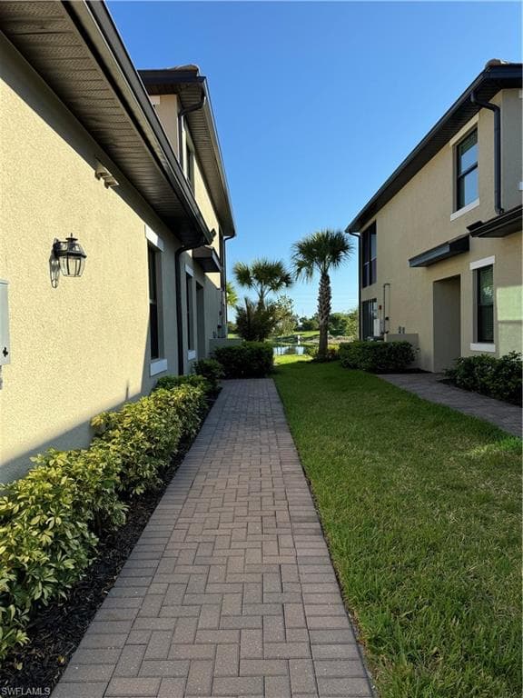 2361 Anguilla Dr 102, Naples, FL 34120-5