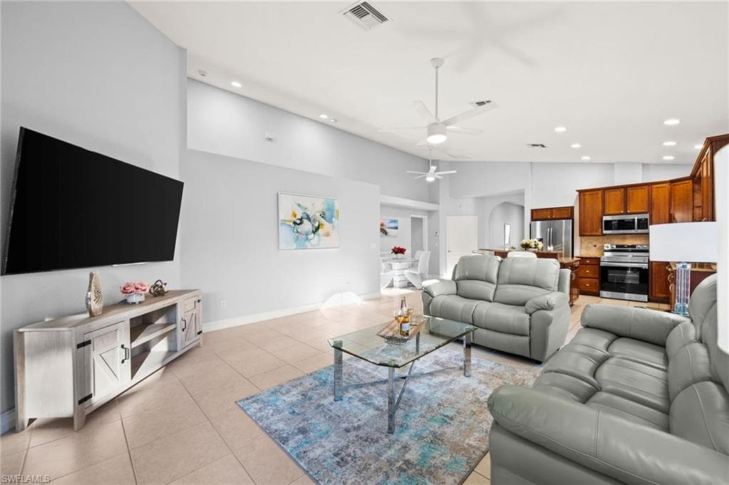 743 98th Ave N, Naples, FL 34108-12