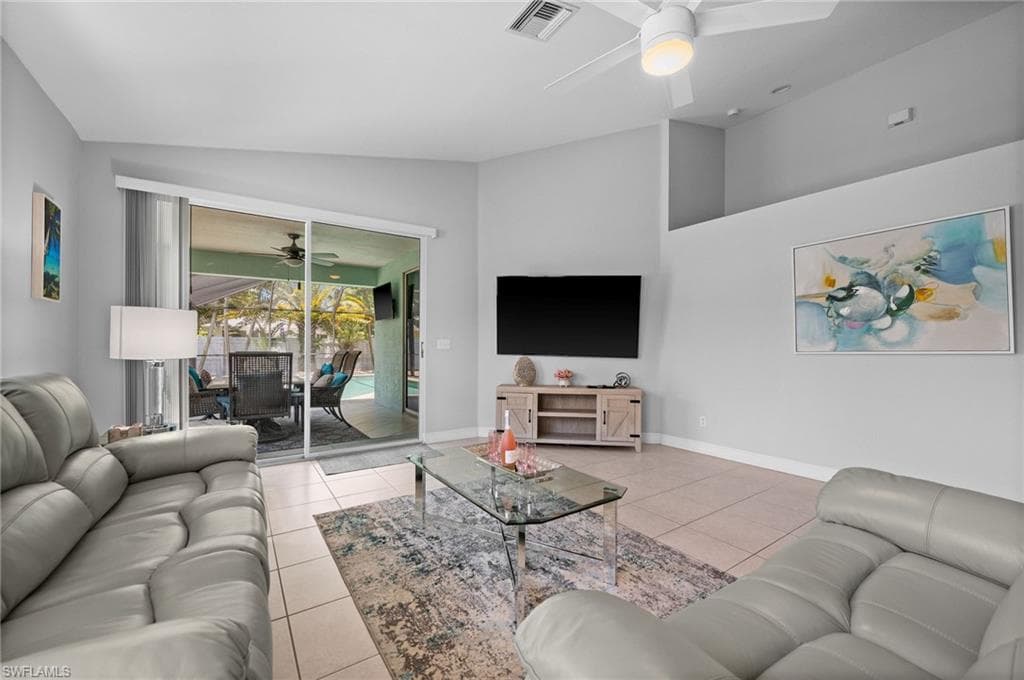 743 98th Ave N, Naples, FL 34108-24