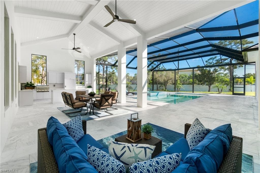 10 Caribbean Rd, Naples, FL 34108-21