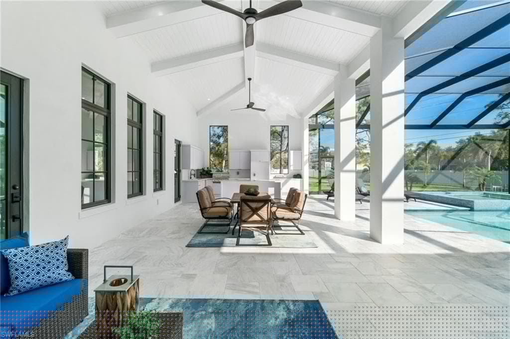 10 Caribbean Rd, Naples, FL 34108-22