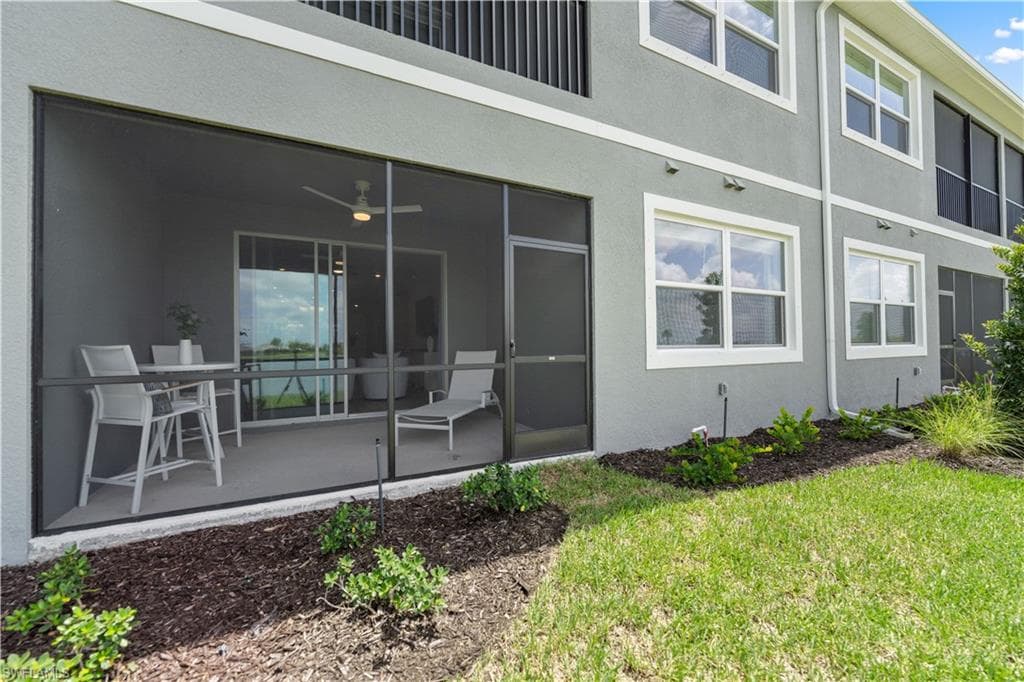 11781 Venetian Lagoon Dr 103, Fort Myers, Fl 33913-23