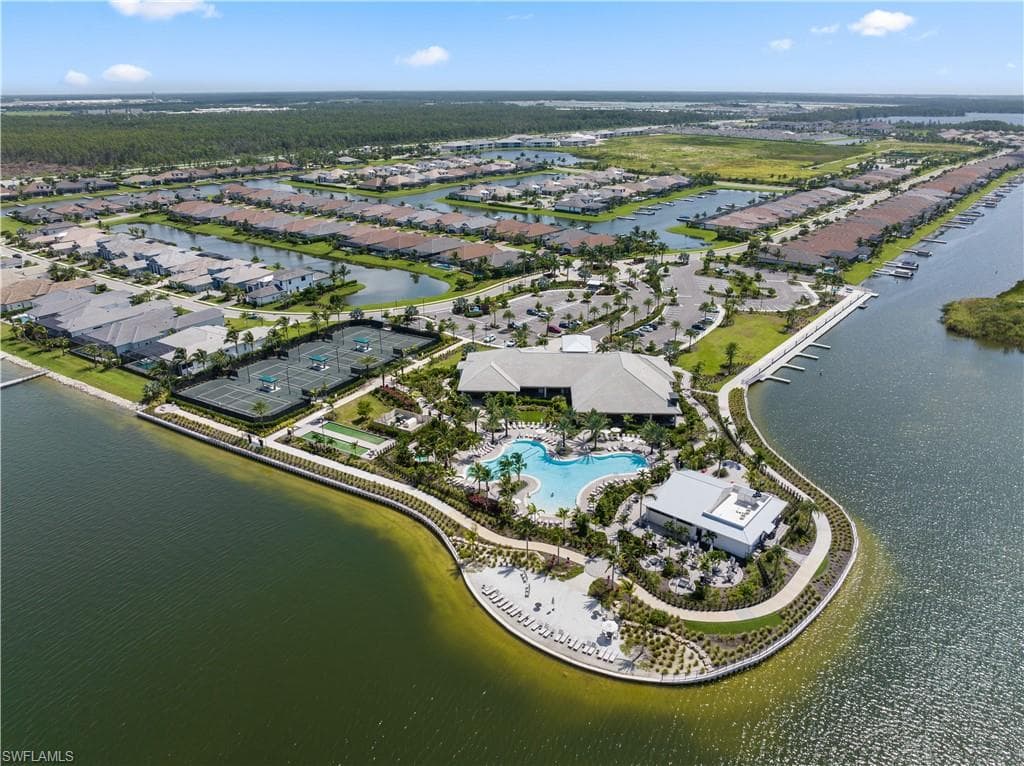 11781 Venetian Lagoon Dr 103, Fort Myers, Fl 33913-44
