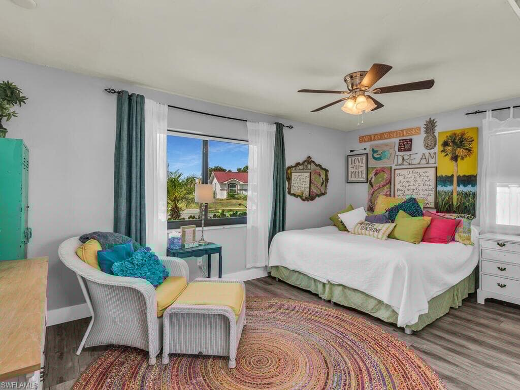 1432 Jamaica Rd, Marco Island, FL 34145-20