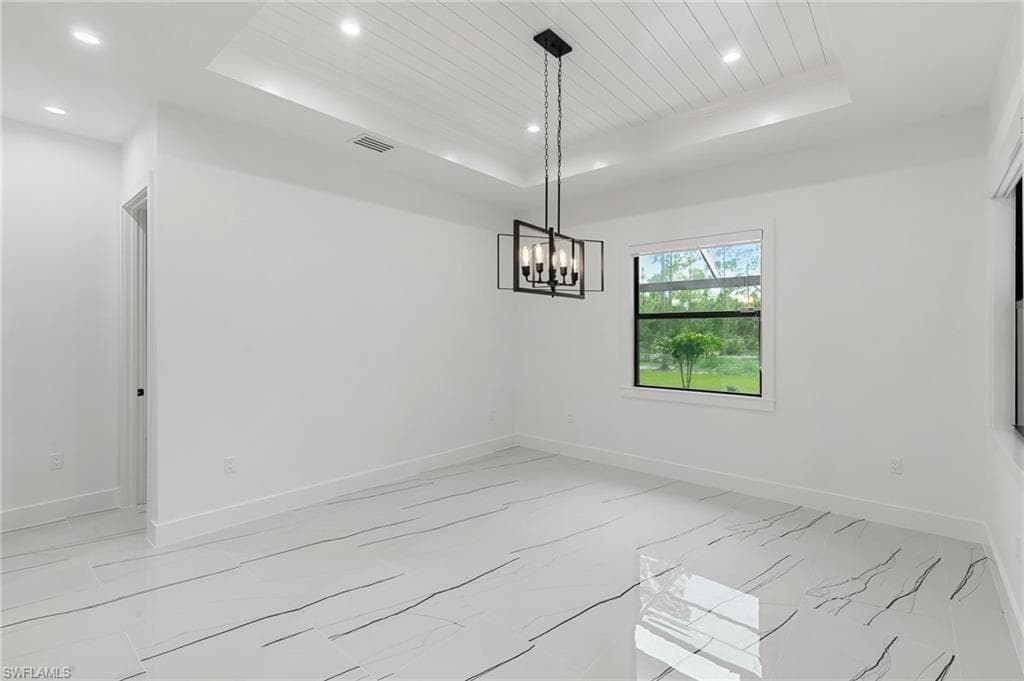 167 Everglades Blvd N, Naples, FL 34120-16