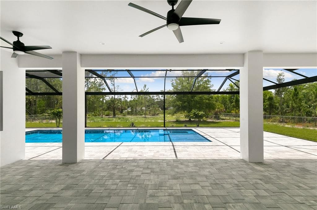 167 Everglades Blvd N, Naples, FL 34120-31