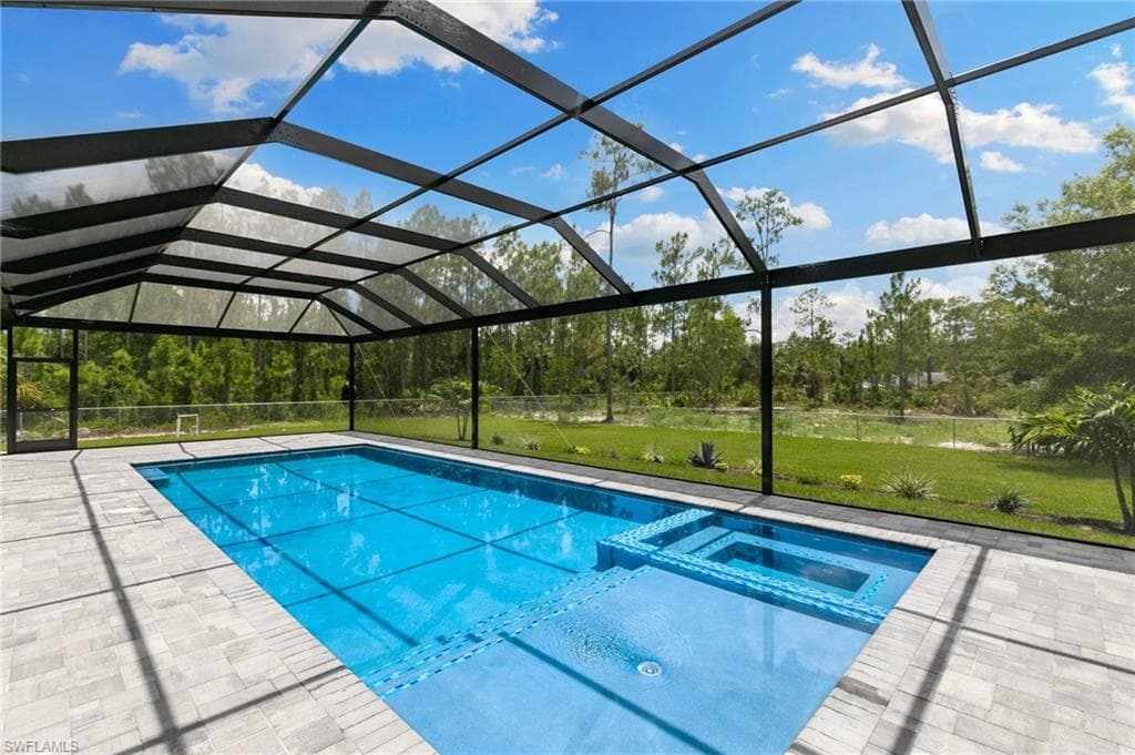 167 Everglades Blvd N, Naples, FL 34120-32
