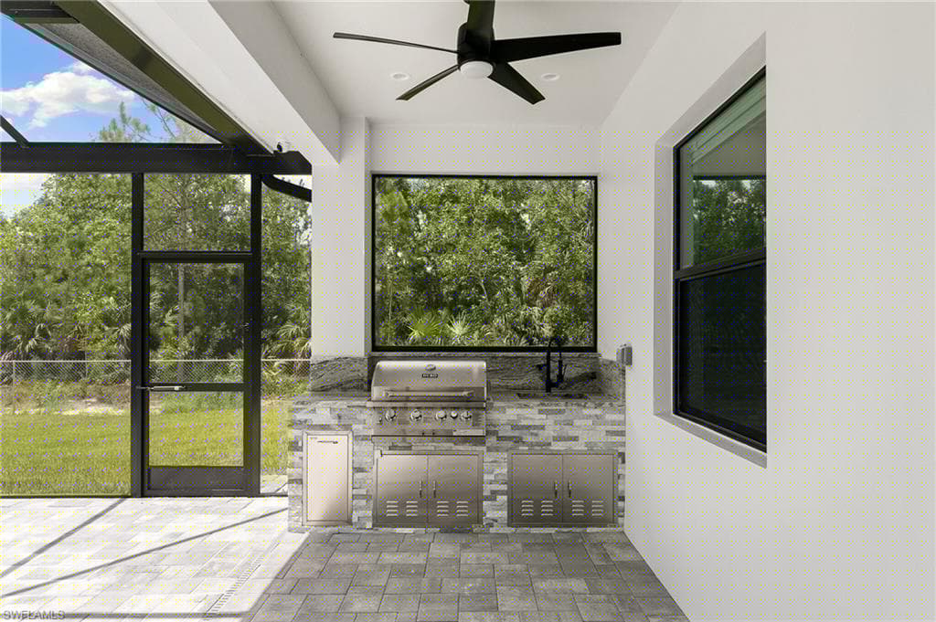 167 Everglades Blvd N, Naples, FL 34120-38