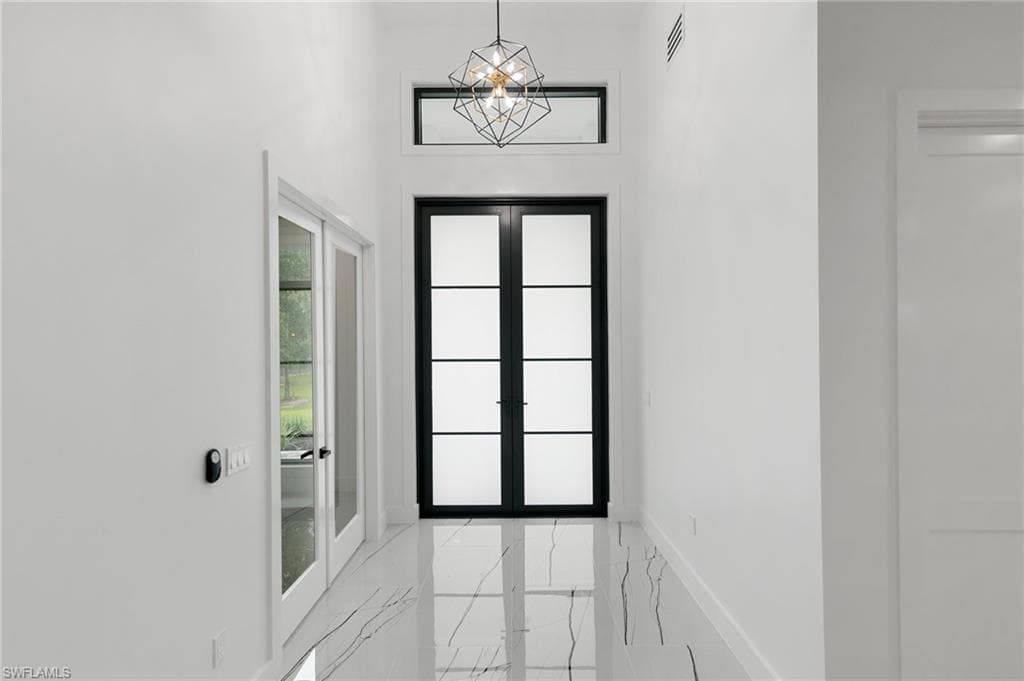 167 Everglades Blvd N, Naples, FL 34120-3