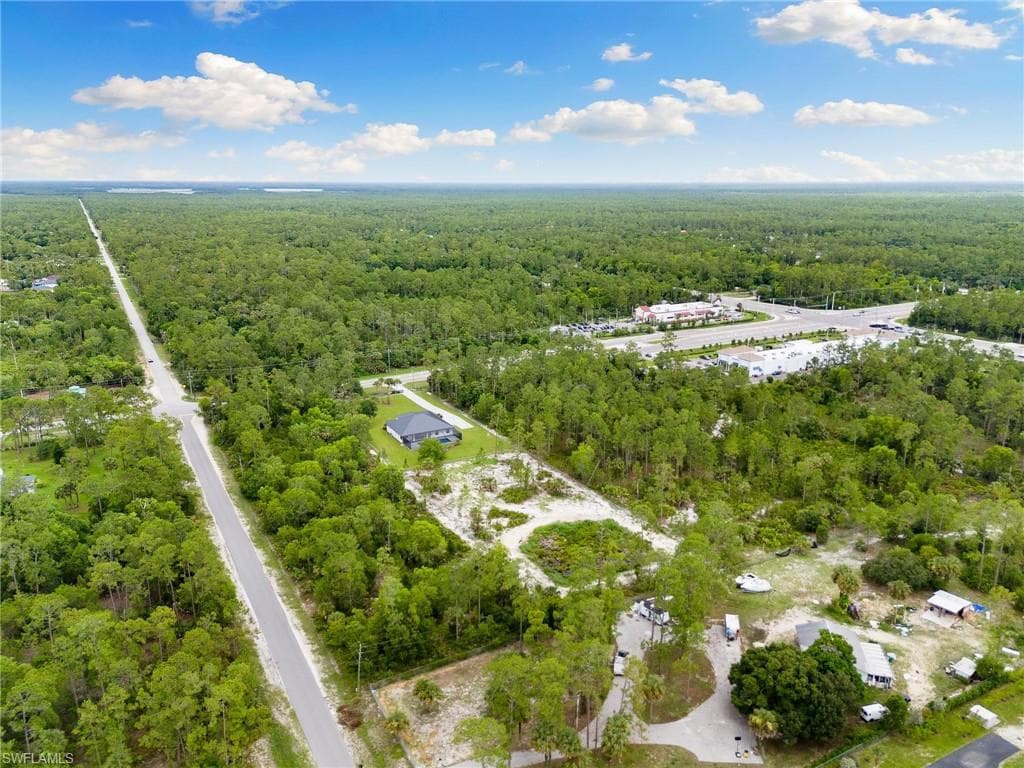 167 Everglades Blvd N, Naples, FL 34120-46