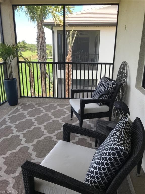 2356 Anguilla Dr 202, Naples, FL 34120-28
