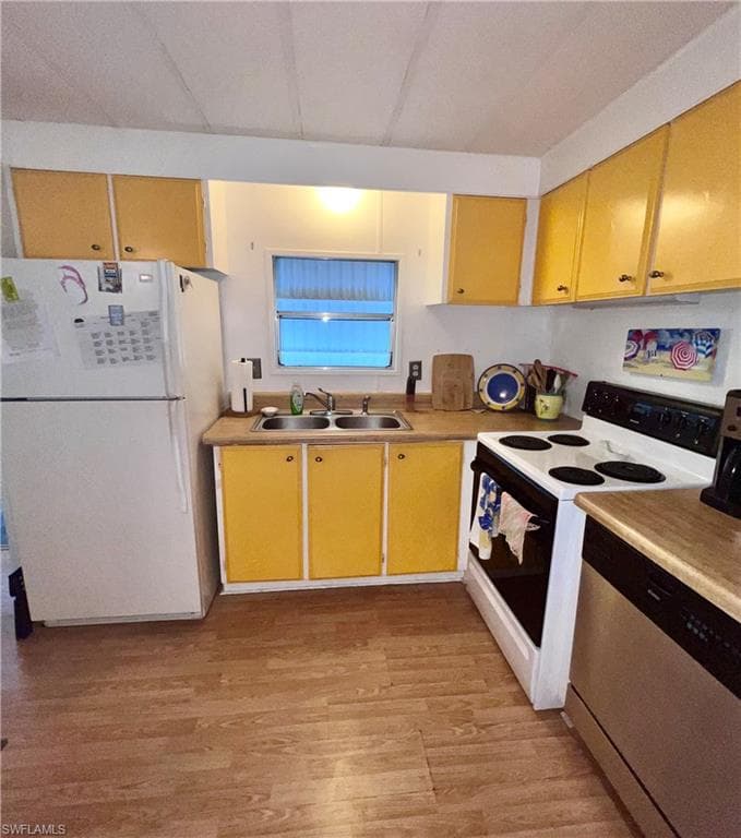 30 Osage Trl 119, Naples, FL 34113-9