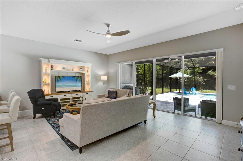11351 Jacaranda Dr, Naples, FL 34120-9