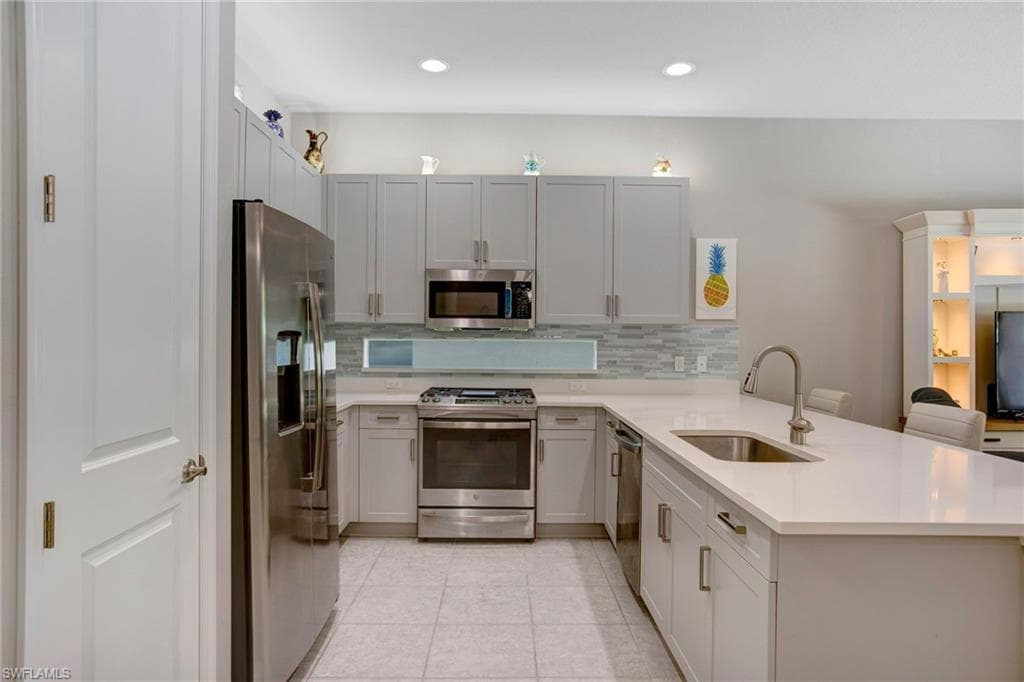 11351 Jacaranda Dr, Naples, FL 34120-11