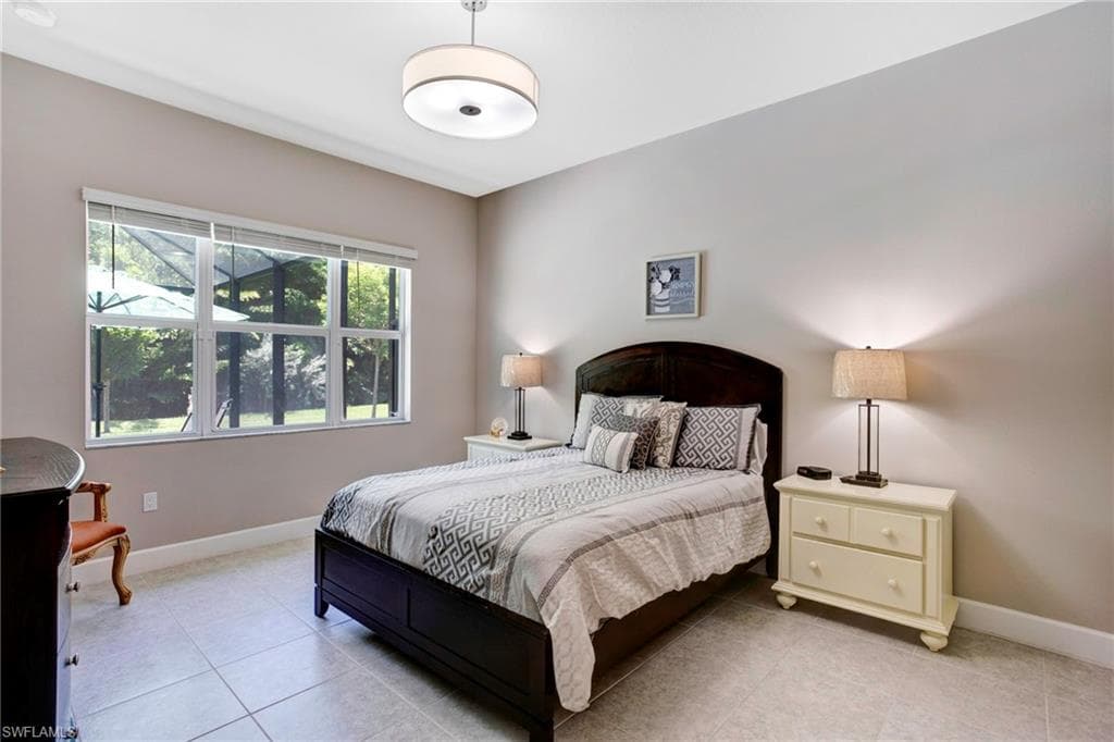 11351 Jacaranda Dr, Naples, FL 34120-13