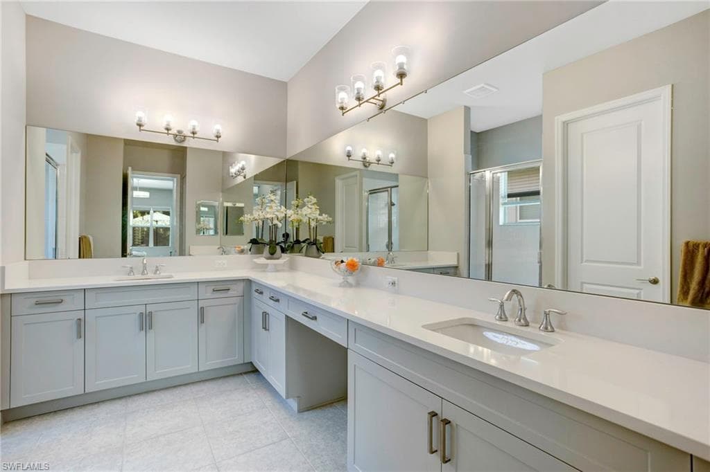 11351 Jacaranda Dr, Naples, FL 34120-14