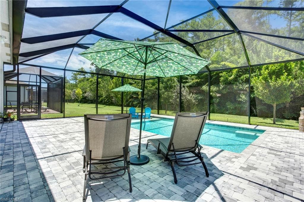 11351 Jacaranda Dr, Naples, FL 34120-21