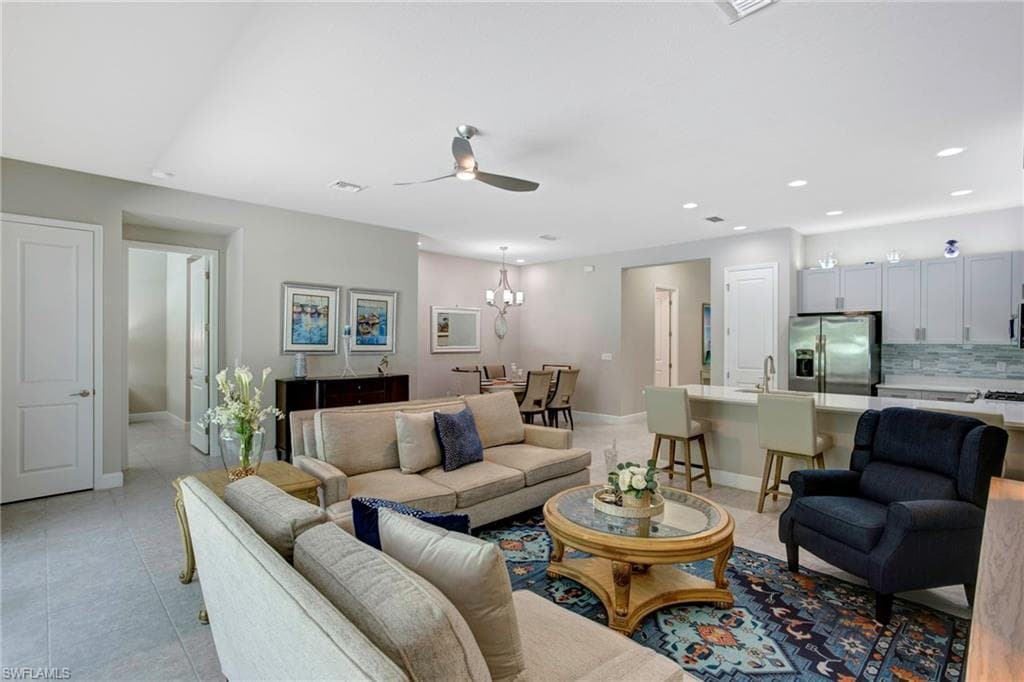 11351 Jacaranda Dr, Naples, FL 34120-7