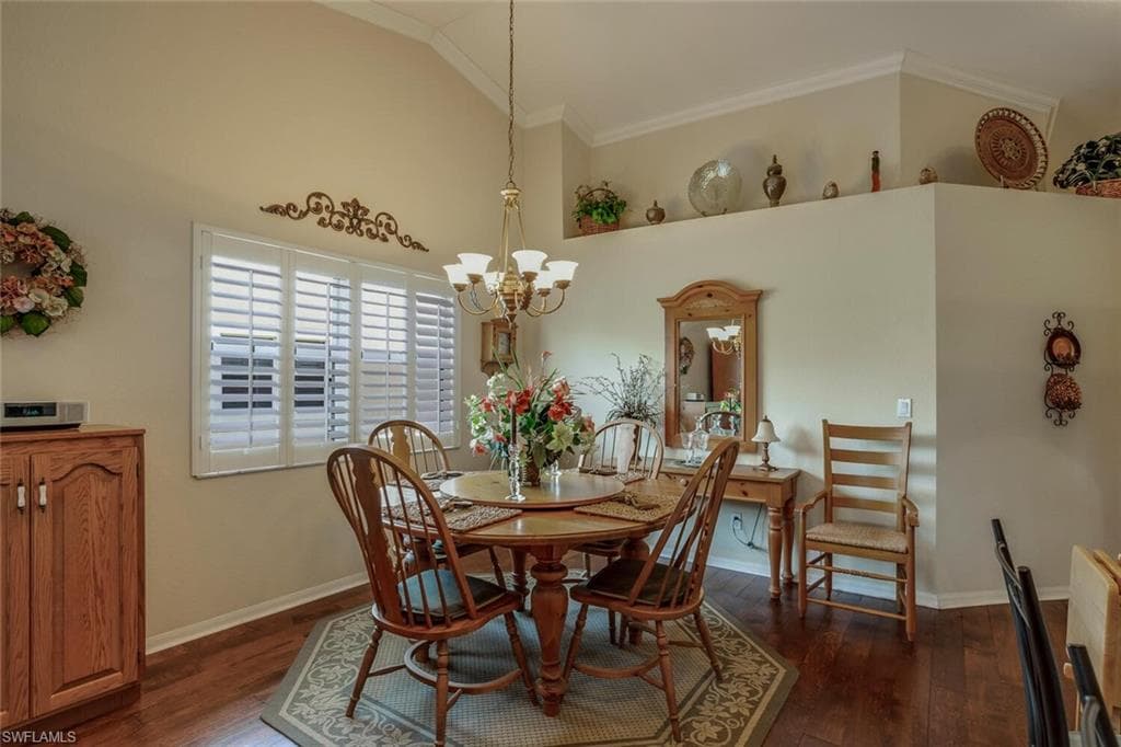 895 Eastham Way 202, Naples, FL 34104-14