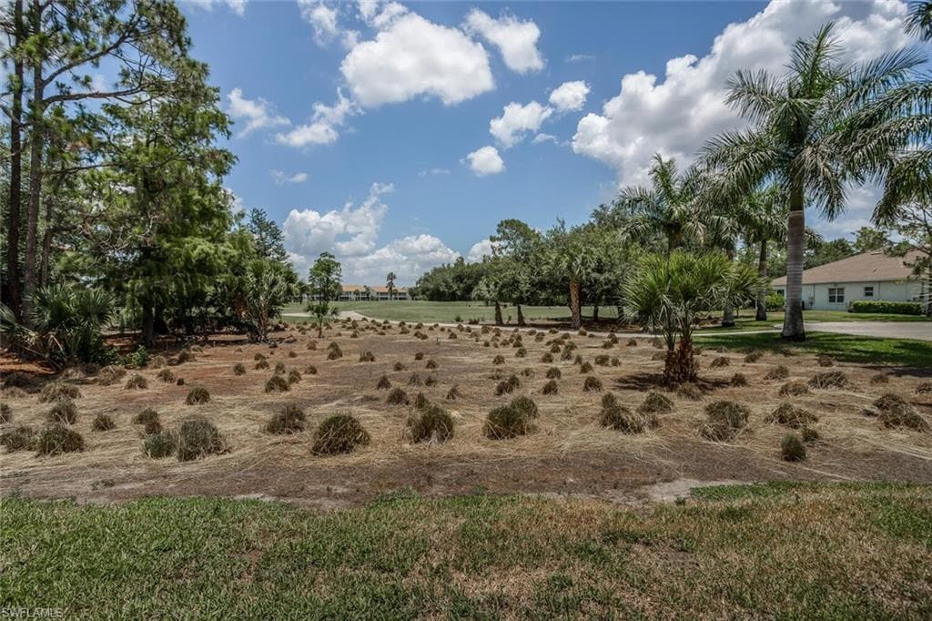 895 Eastham Way 202, Naples, FL 34104-24
