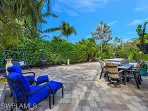 4400 Southern Breeze Dr, Naples, FL 34114-4