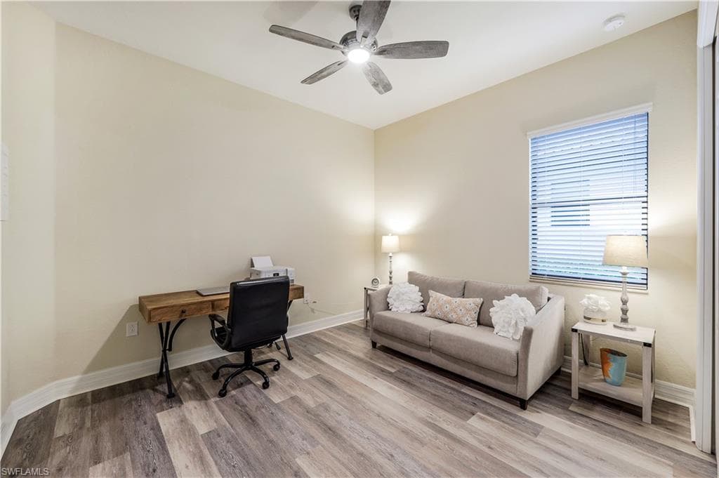 2963 Aviamar Cir, Naples, FL 34114-24