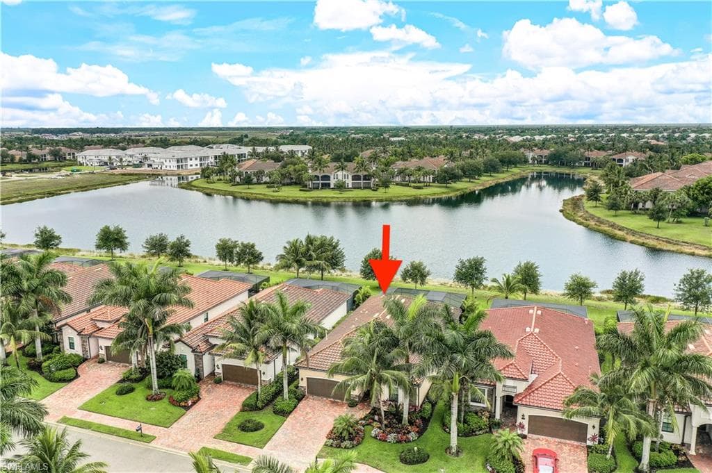 2963 Aviamar Cir, Naples, FL 34114-32