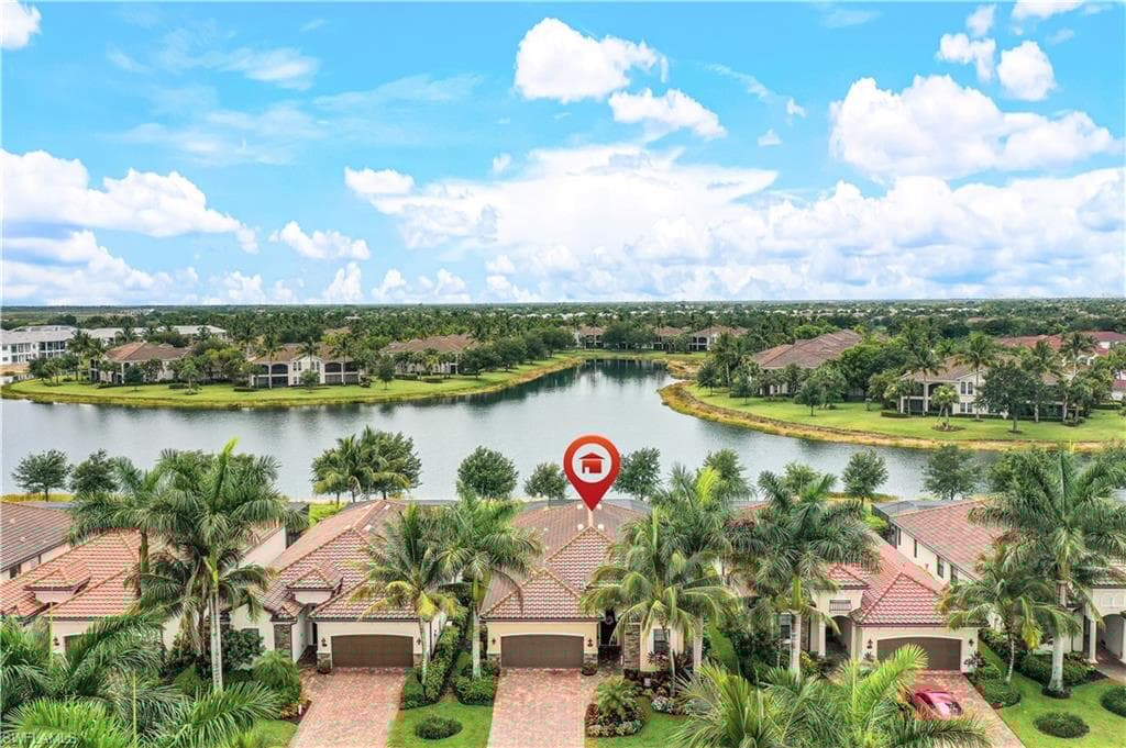 2963 Aviamar Cir, Naples, FL 34114-3