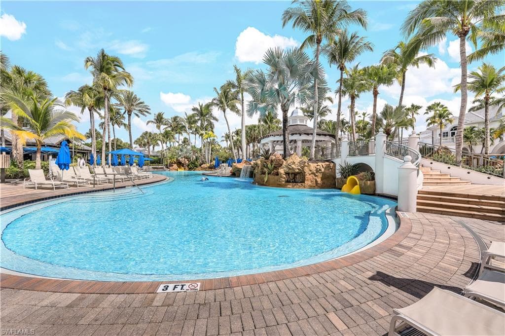 2963 Aviamar Cir, Naples, FL 34114-42