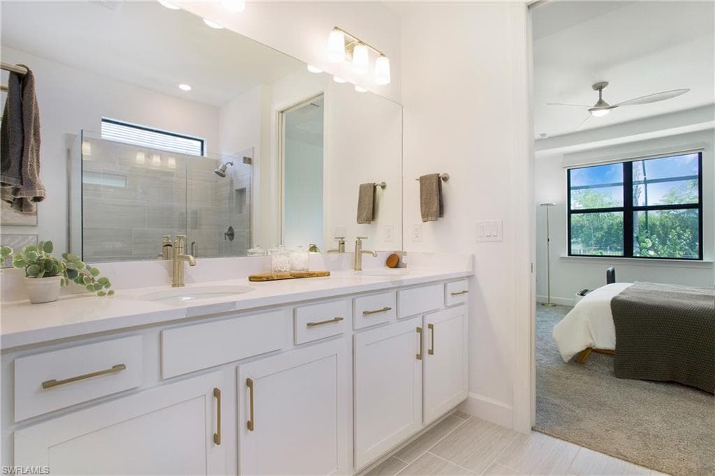 1794 Terreno Blvd, Naples, FL 34120-25