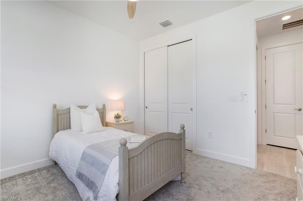 1794 Terreno Blvd, Naples, FL 34120-28