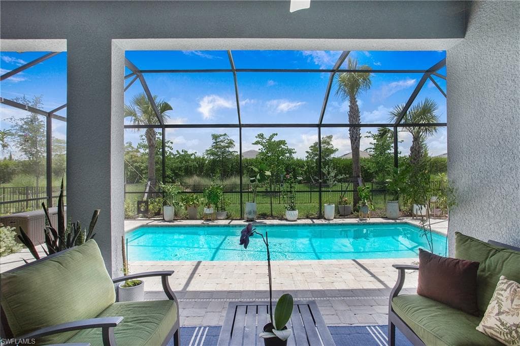 1794 Terreno Blvd, Naples, FL 34120-35
