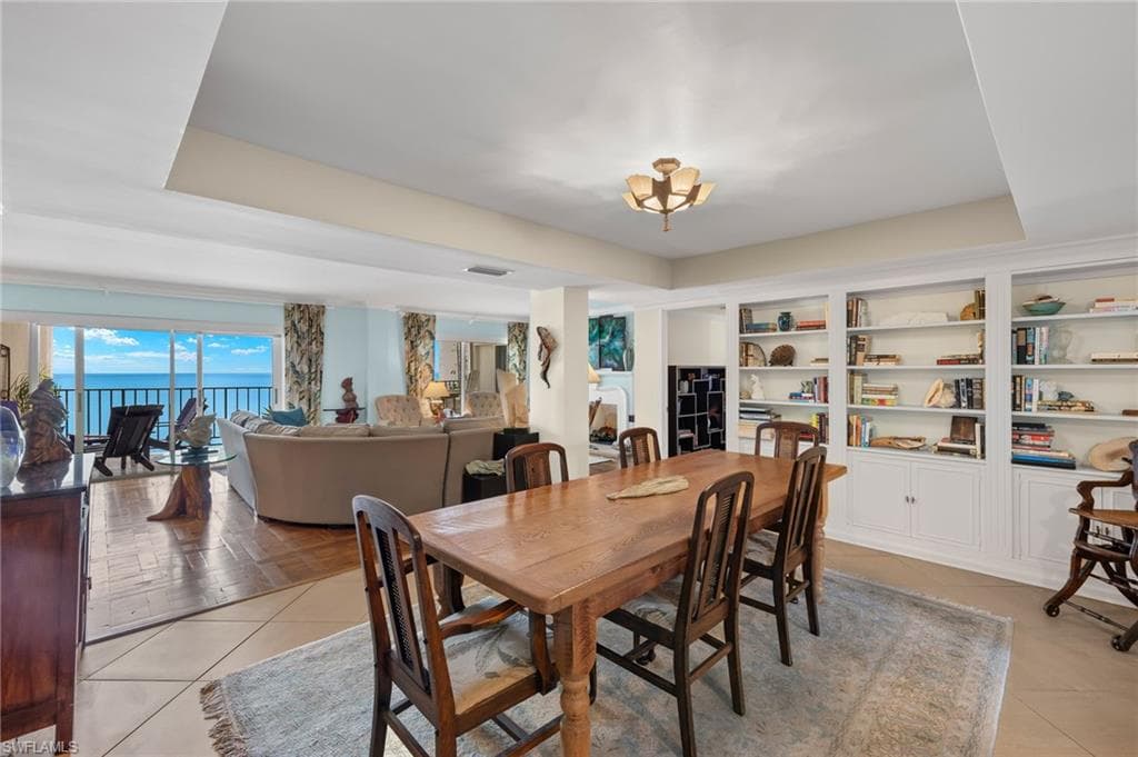3951 Gulf Shore Blvd N Ph 2c, Naples, FL 34103-19