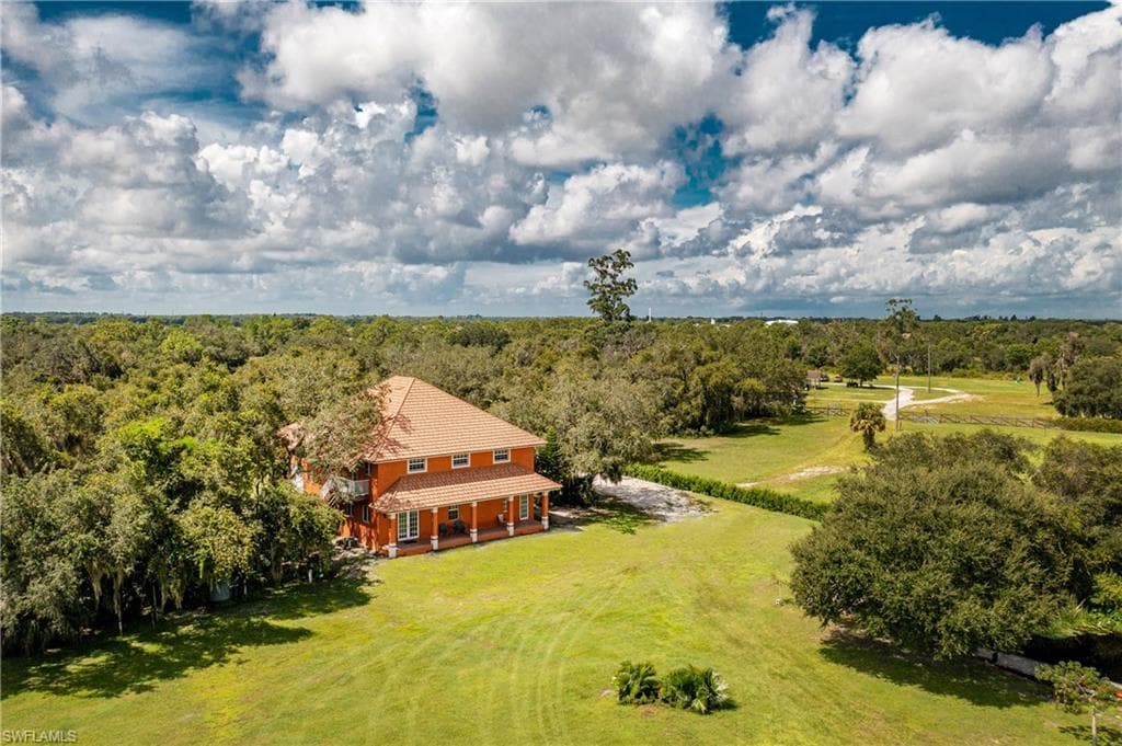 Property Image 38