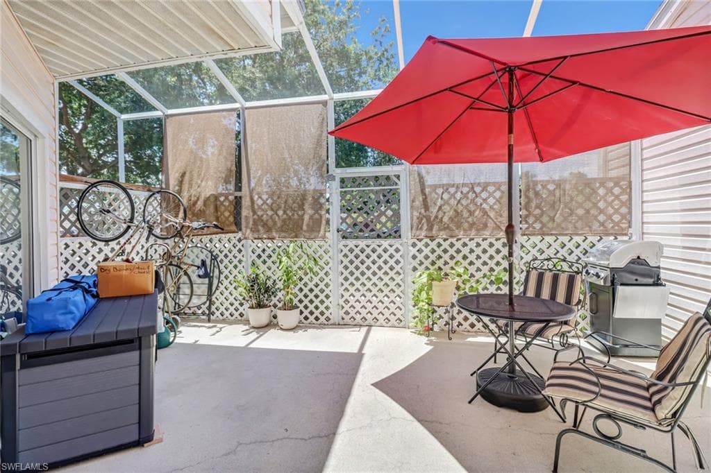 4281 22nd Ave SW 80, Naples, FL 34116-21