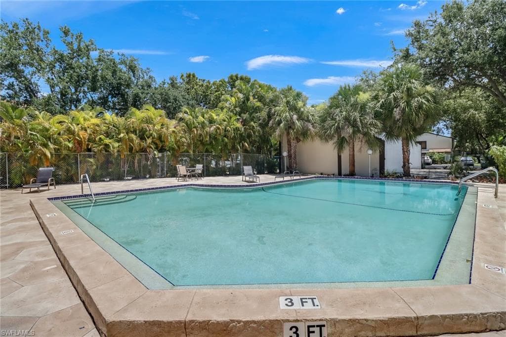 4281 22nd Ave SW 80, Naples, FL 34116-3