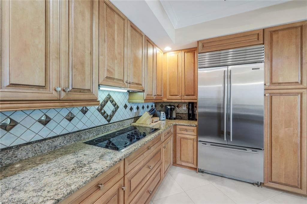 295 Grande Way T-05, Naples, FL 34110-16