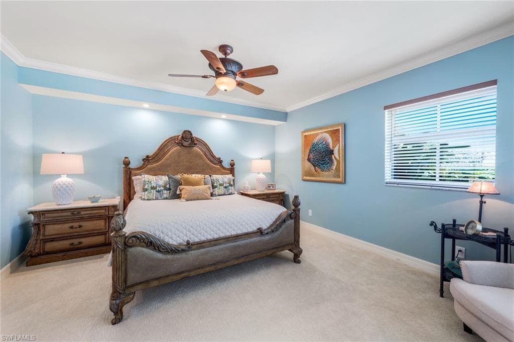 295 Grande Way T-05, Naples, FL 34110-22