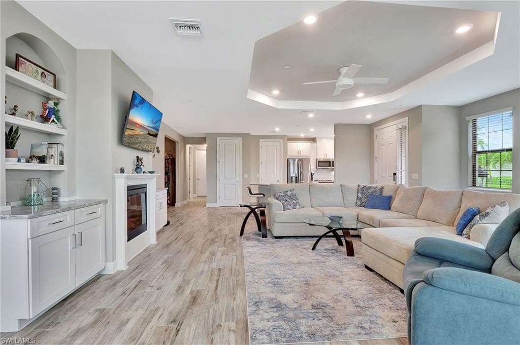 15248 Zeno Way 101, Naples, FL 34114-11