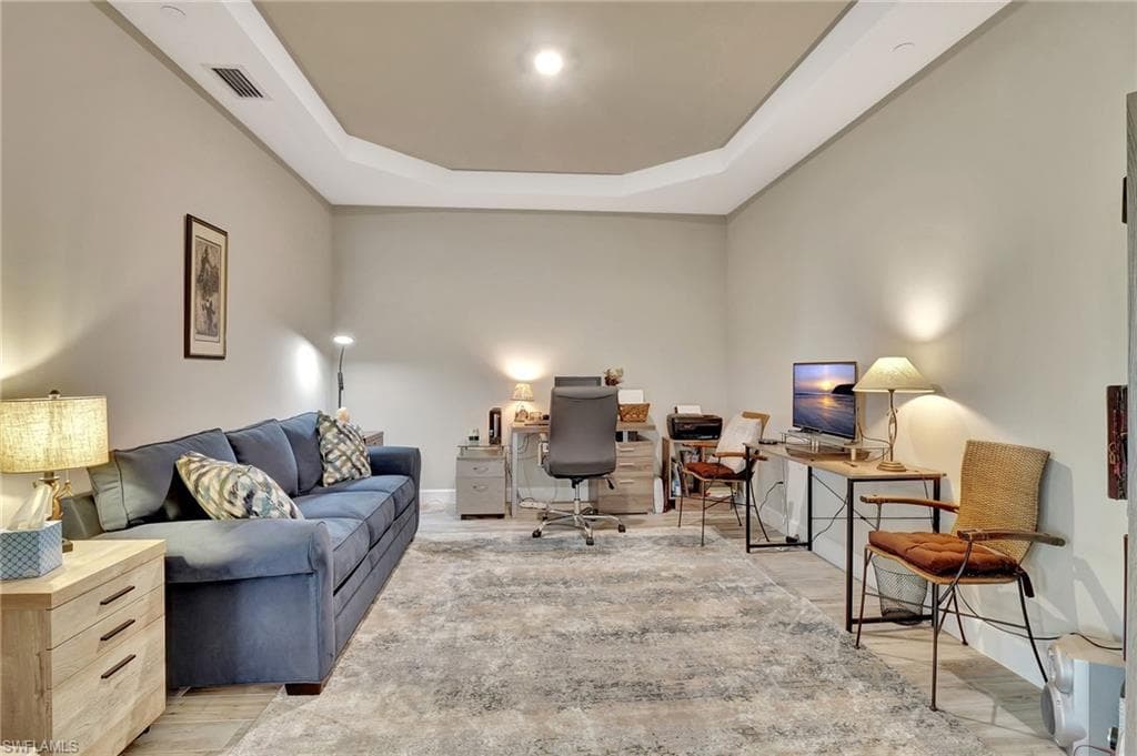 15248 Zeno Way 101, Naples, FL 34114-17