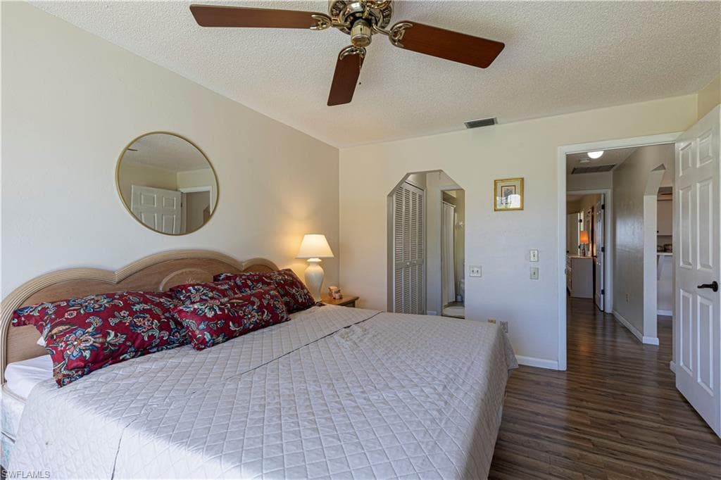 621 15th St 116, Cape Coral, FL 33990-16