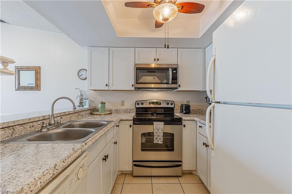 621 15th St 116, Cape Coral, FL 33990-22