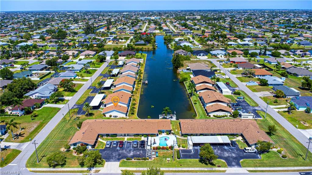621 15th St 116, Cape Coral, FL 33990-5