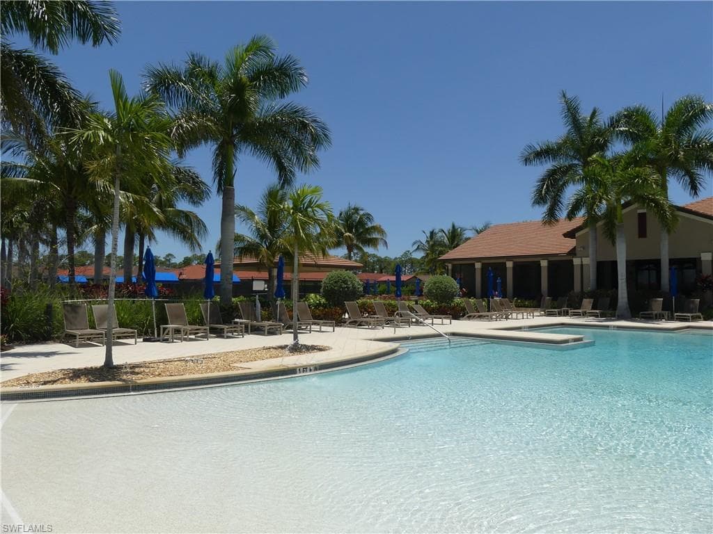 1178 Genovesa Ct 10, Naples, FL 34113-9