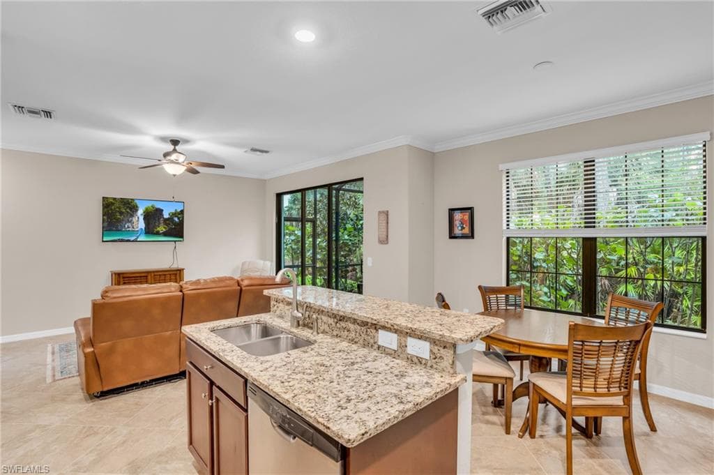1178 Genovesa Ct 10, Naples, FL 34113-18